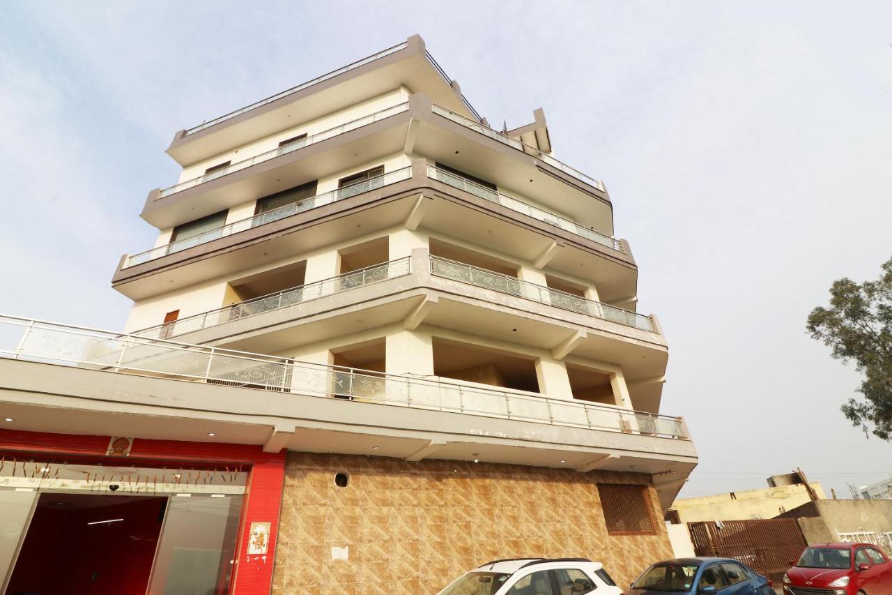 Oyo Hotel Inn Way Sonipat Exteriér fotografie