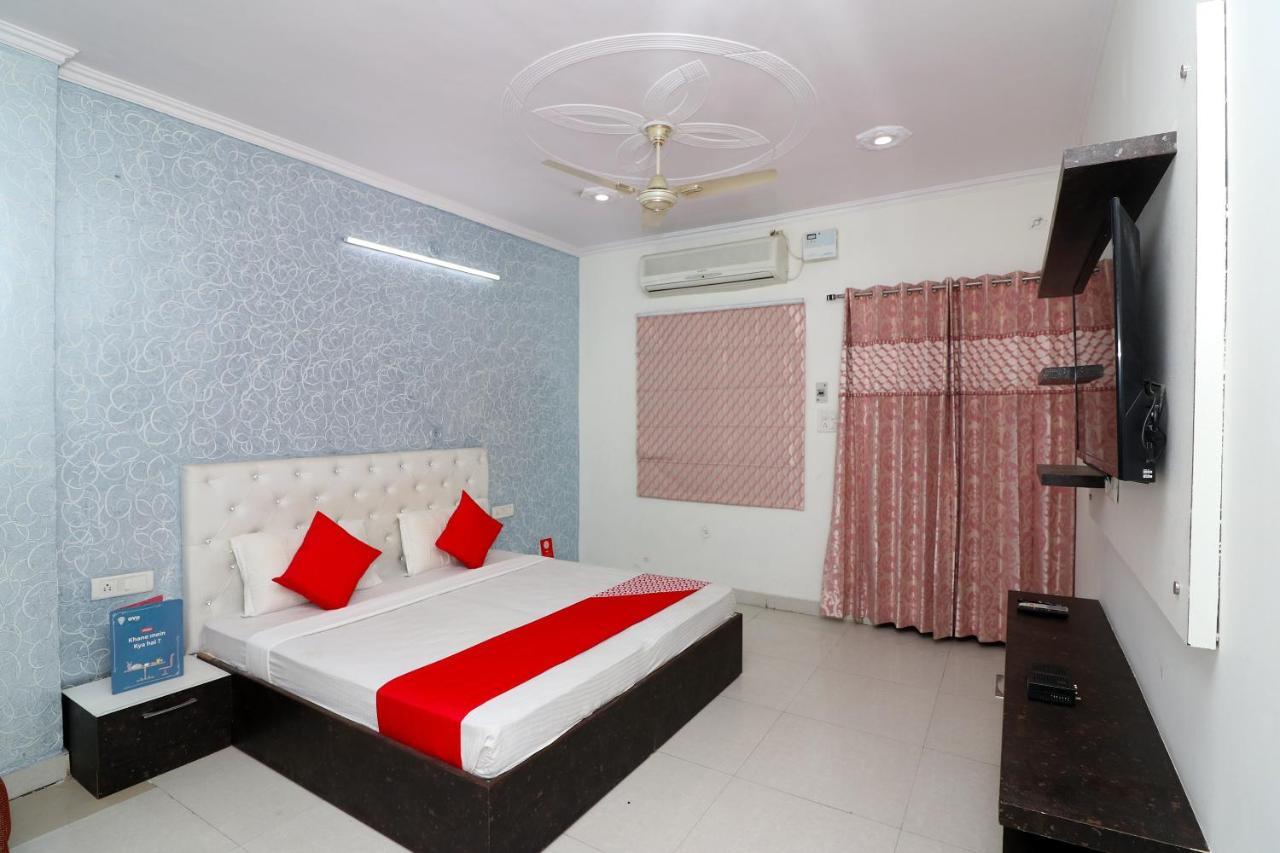 Oyo Hotel Inn Way Sonipat Exteriér fotografie